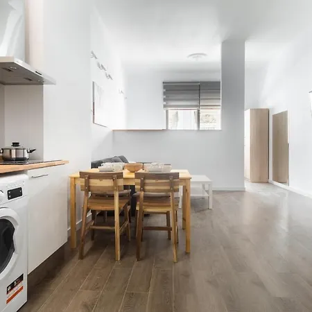 Exclusivos Lofts En Plaza Del Ayuntamiento 公寓 *
